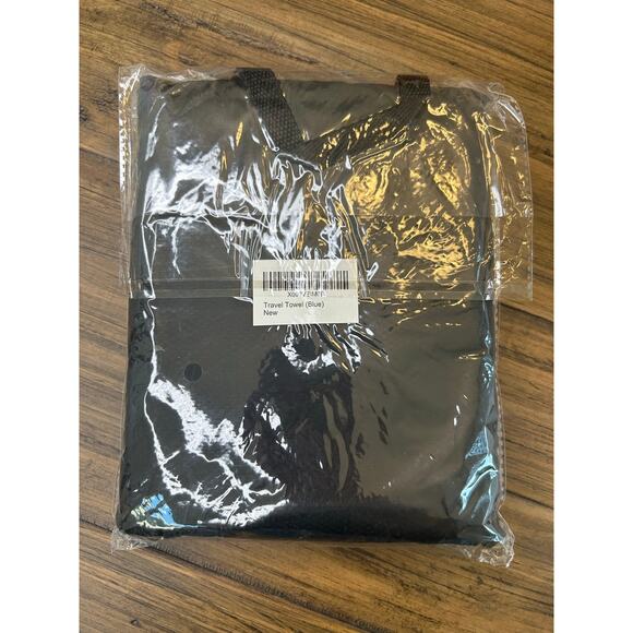 Microfiber Beach Towels X 2 & Carry Bag Quick Dry Lightweight Sand Free Compact - Picture 6 of 7